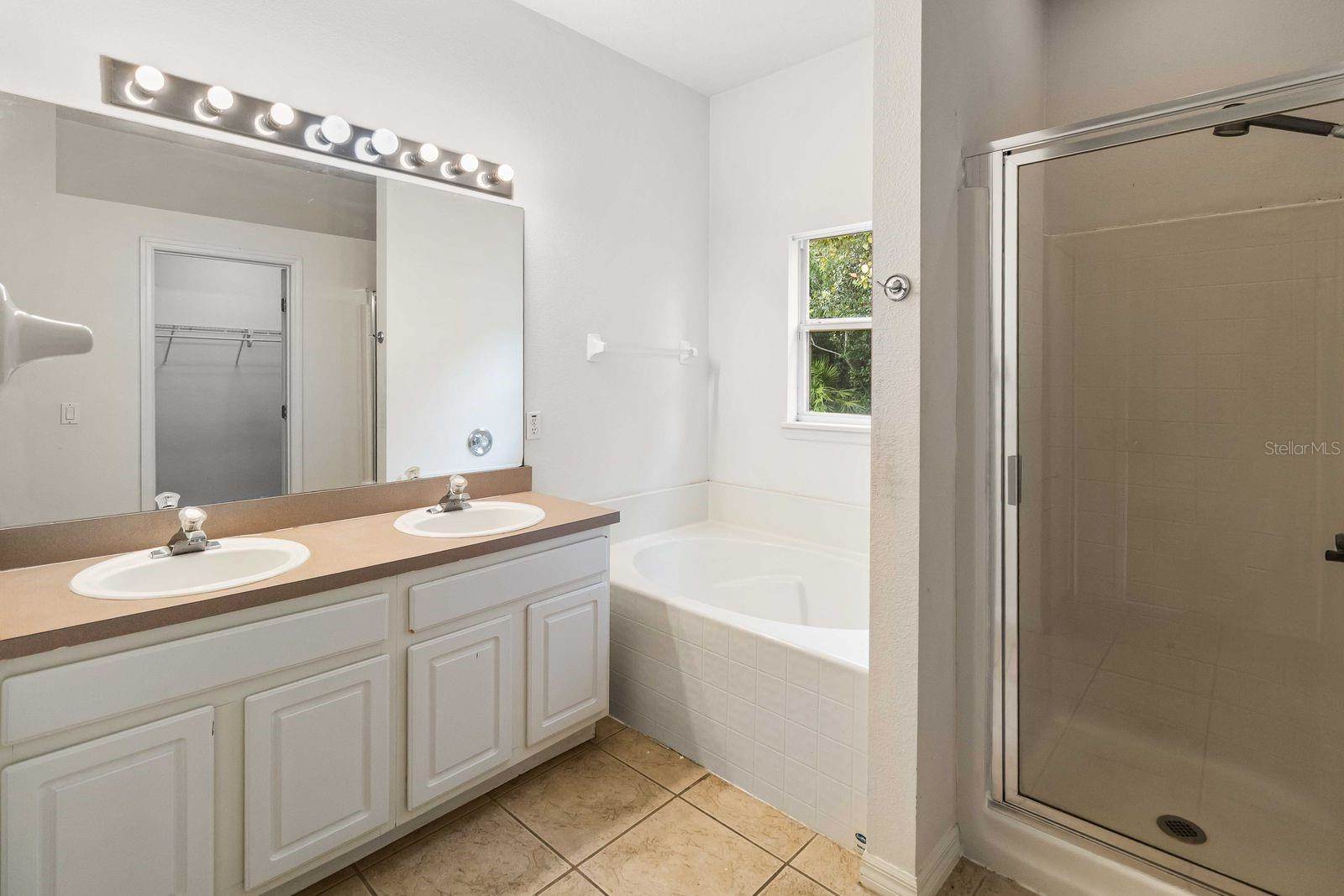 3044 Bay Laurel Circle, Kissimmee, FL 34744