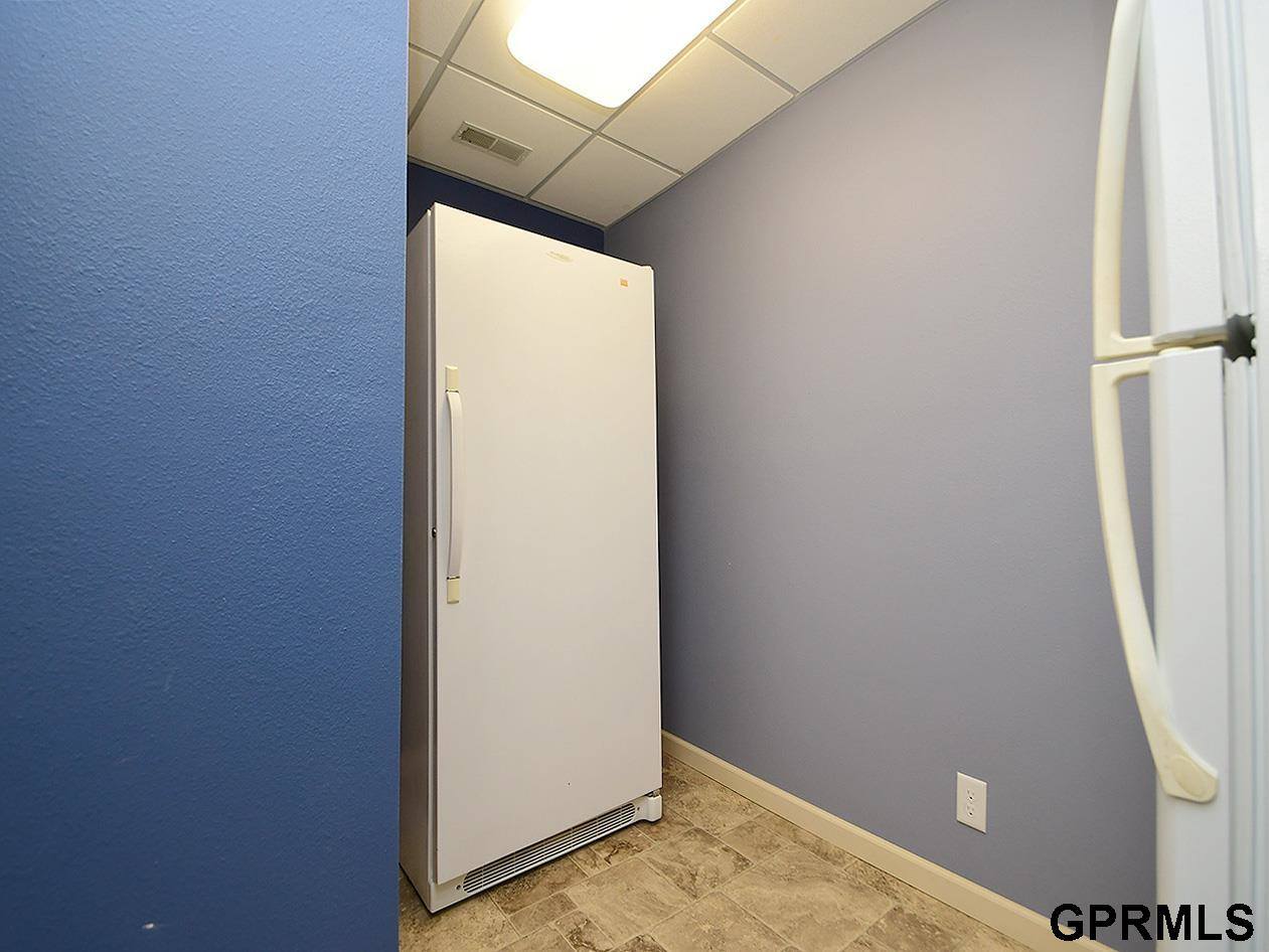 6202 South 189th Street, Omaha, NE 68135