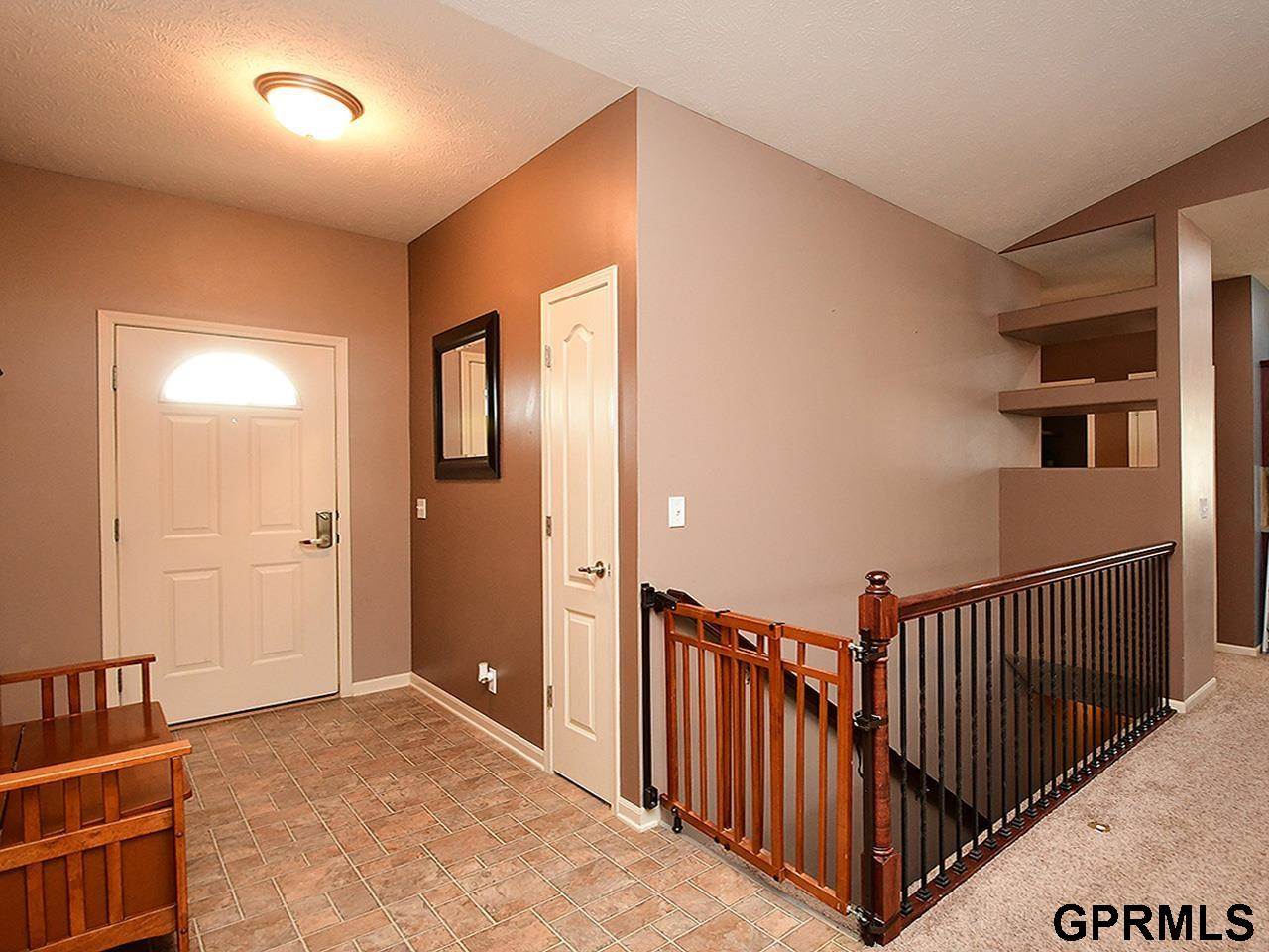 6202 South 189th Street, Omaha, NE 68135