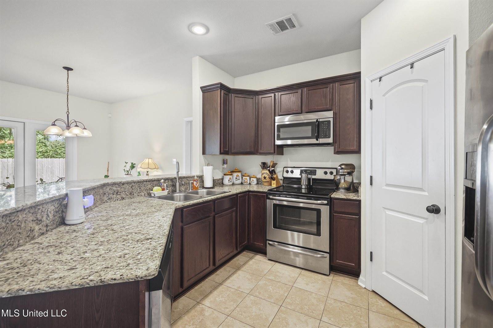 15223 Clemson Avenue, Gulfport, MS 39503