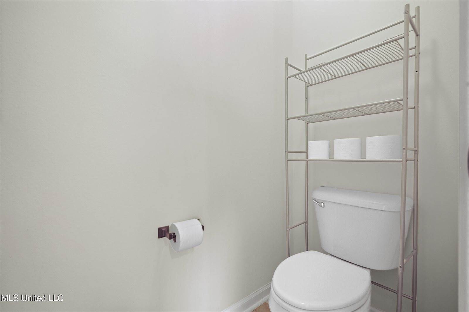 15223 Clemson Avenue, Gulfport, MS 39503