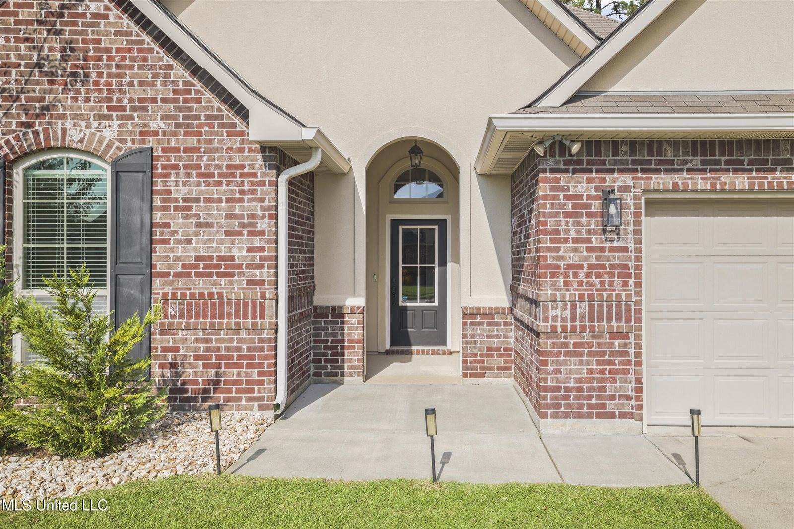 15223 Clemson Avenue, Gulfport, MS 39503