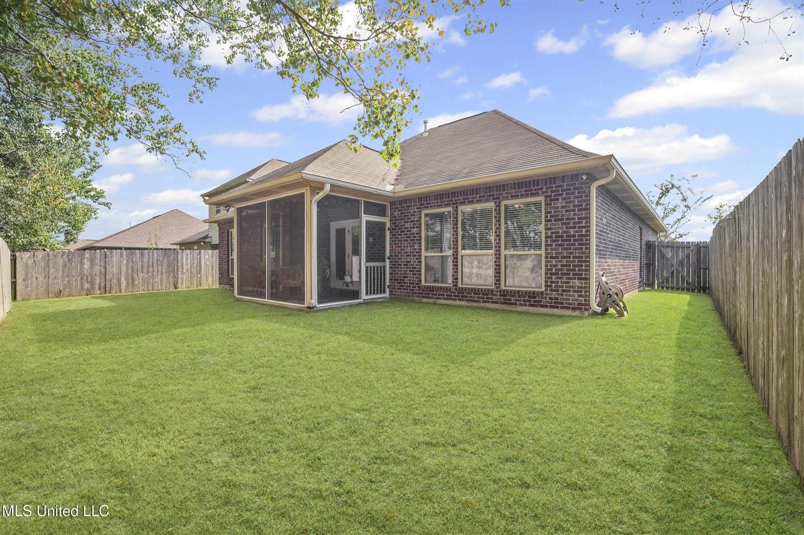 15223 Clemson Avenue, Gulfport, MS 39503