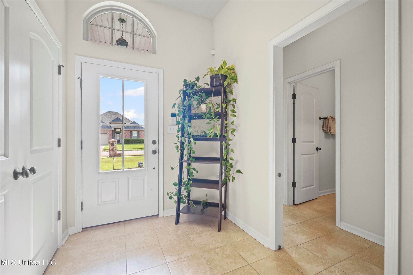 15223 Clemson Avenue, Gulfport, MS 39503