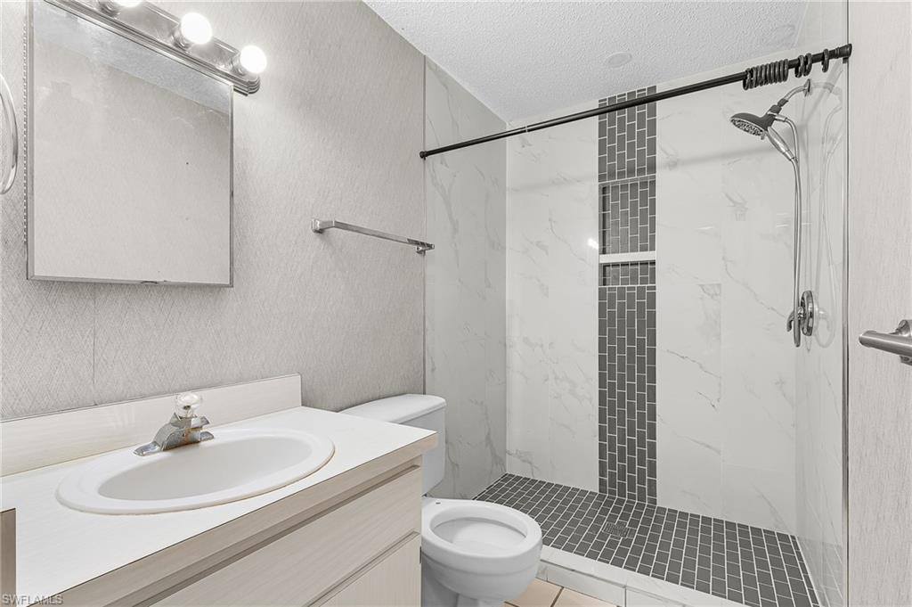 1313 Opuntia Ln, Naples, FL 34105