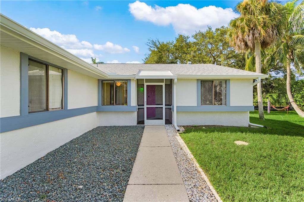 1313 Opuntia Ln, Naples, FL 34105