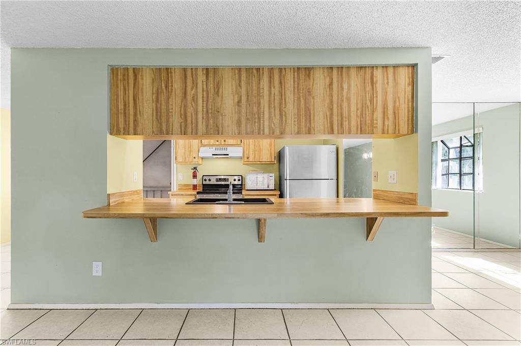 1313 Opuntia Ln, Naples, FL 34105