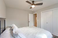 10915 Windward Avenue, Papillion, NE 68046