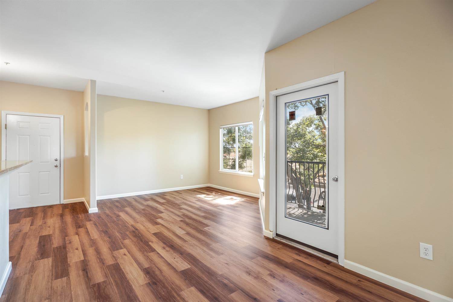 4200 East Commerce Way, Sacramento, CA 95834