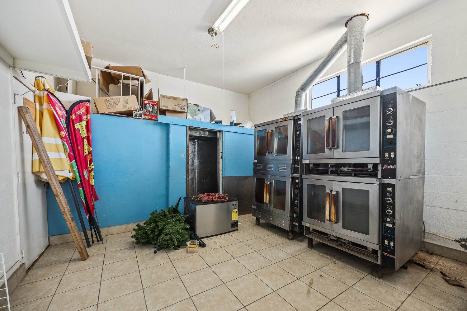 33027 Road 159, Ivanhoe, CA 93235