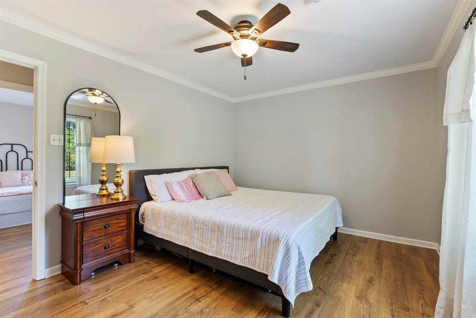 71 N Church, Vilonia, AR 72173