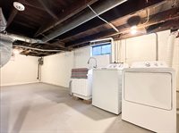 211 Monroe St, Loudonville, OH 44842