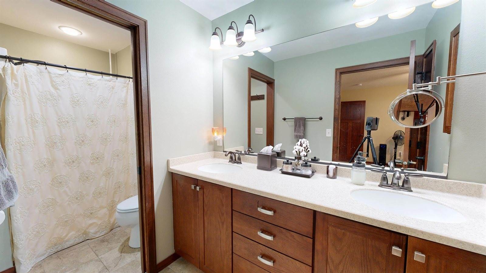 W7954 Country Ave, Holland, WI 54636