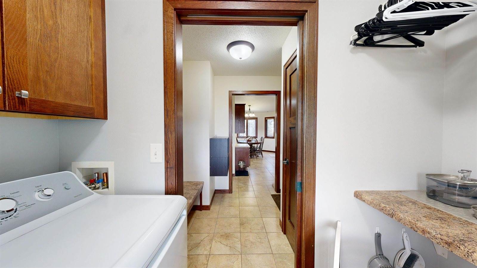 W7954 Country Ave, Holland, WI 54636