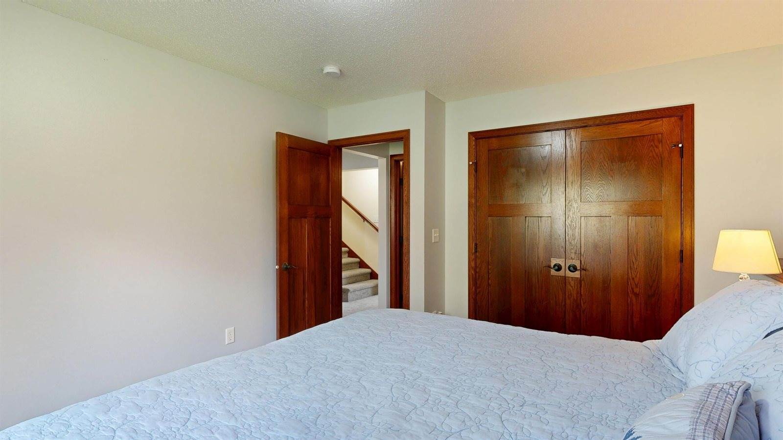 W7954 Country Ave, Holland, WI 54636