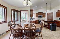 W7954 Country Ave, Holland, WI 54636