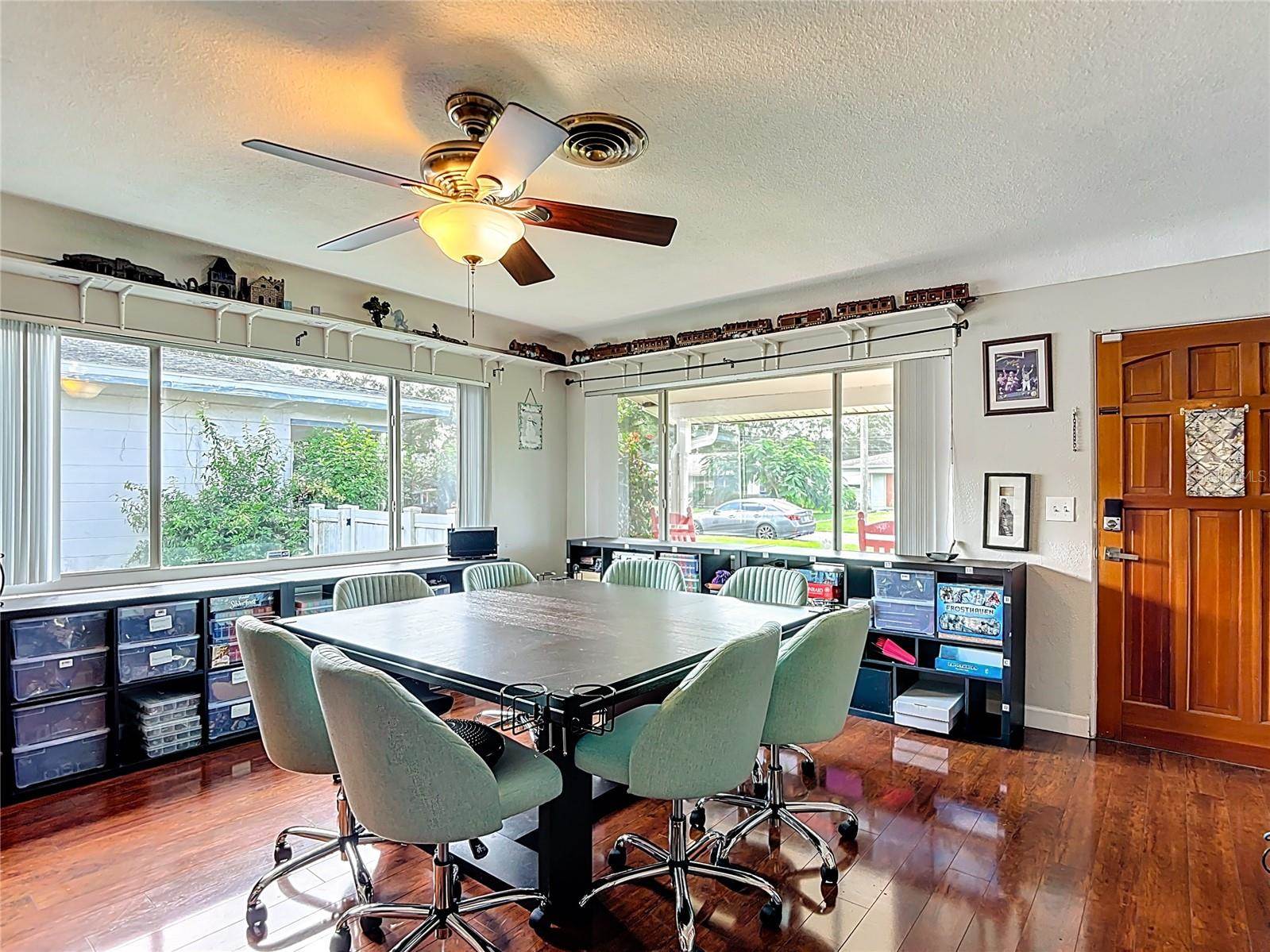 5335 8TH Avenue North, Saint Petersburg, FL 33710