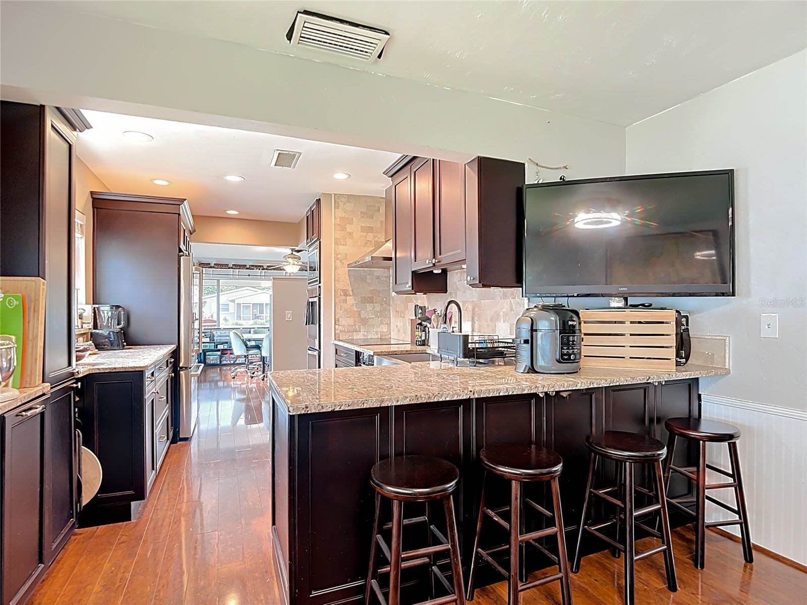 5335 8TH Avenue North, Saint Petersburg, FL 33710