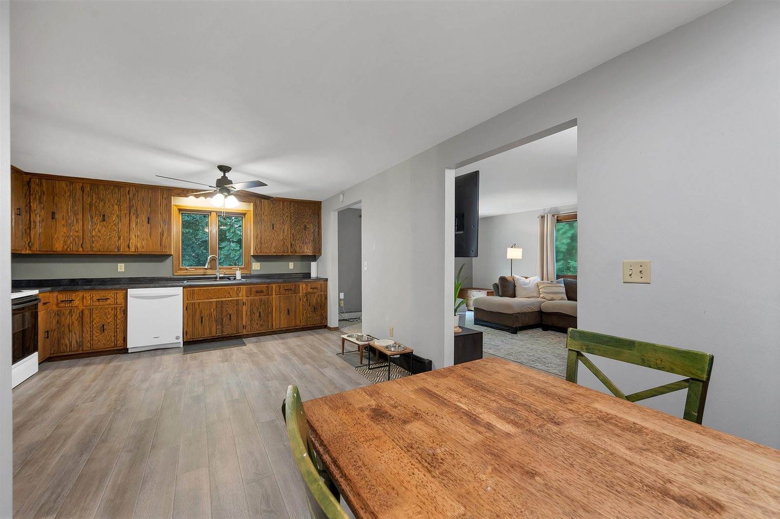 929 Laverne Drive, Green Bay, WI 54311