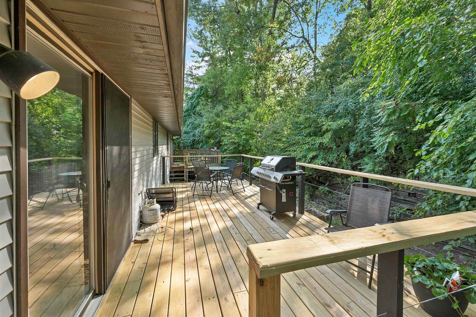 929 Laverne Drive, Green Bay, WI 54311