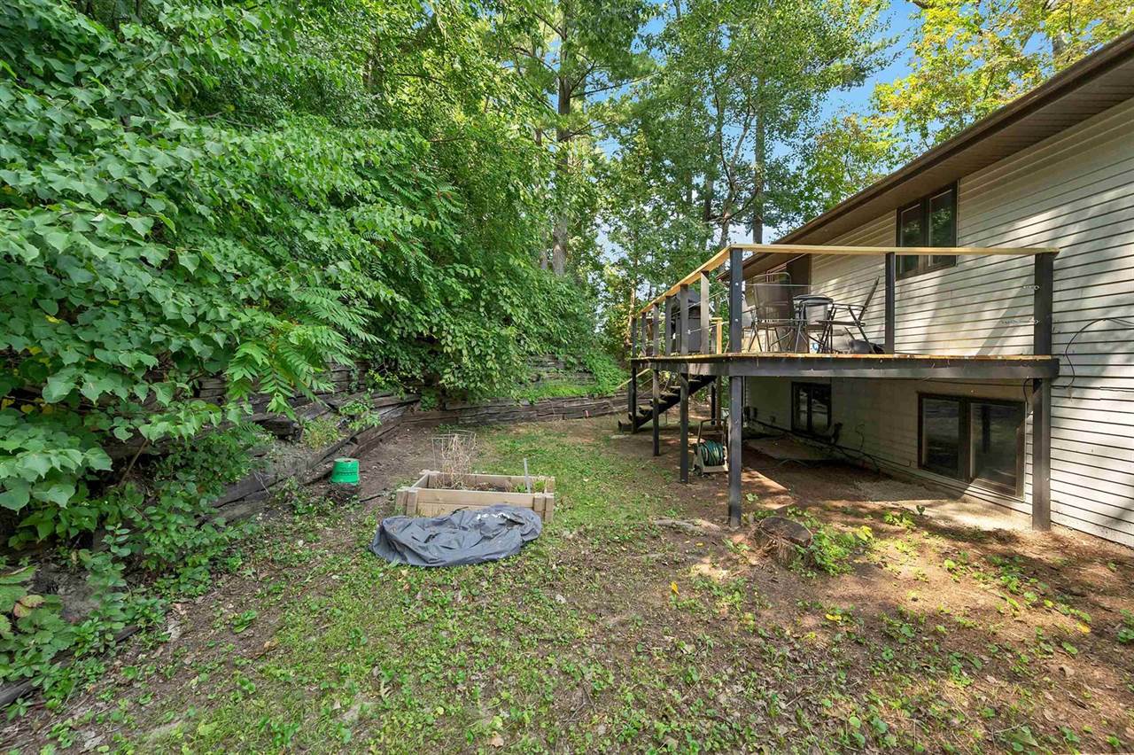 929 Laverne Drive, Green Bay, WI 54311