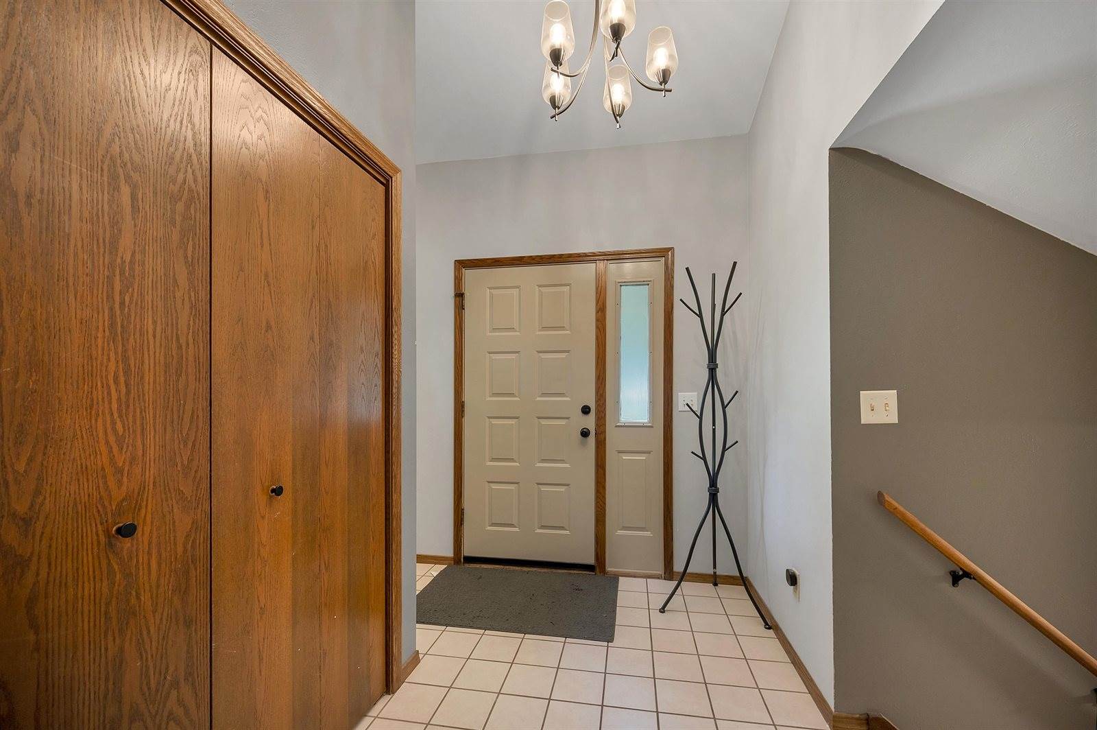 929 Laverne Drive, Green Bay, WI 54311