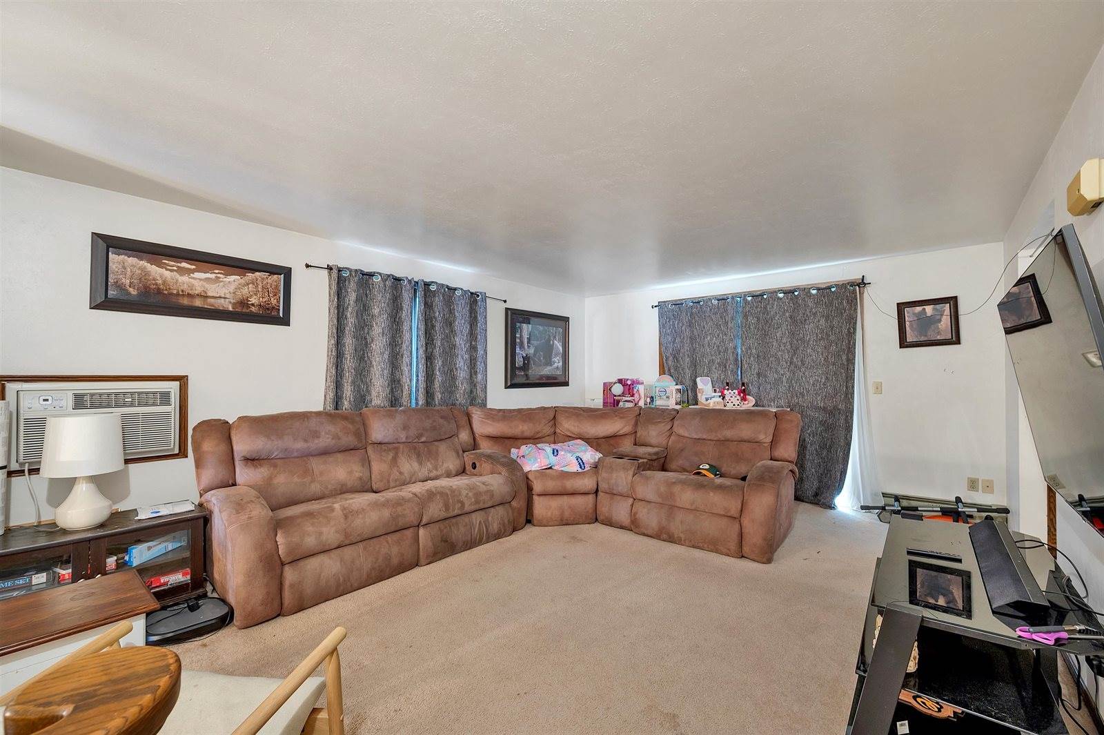 929 Laverne Drive, Green Bay, WI 54311