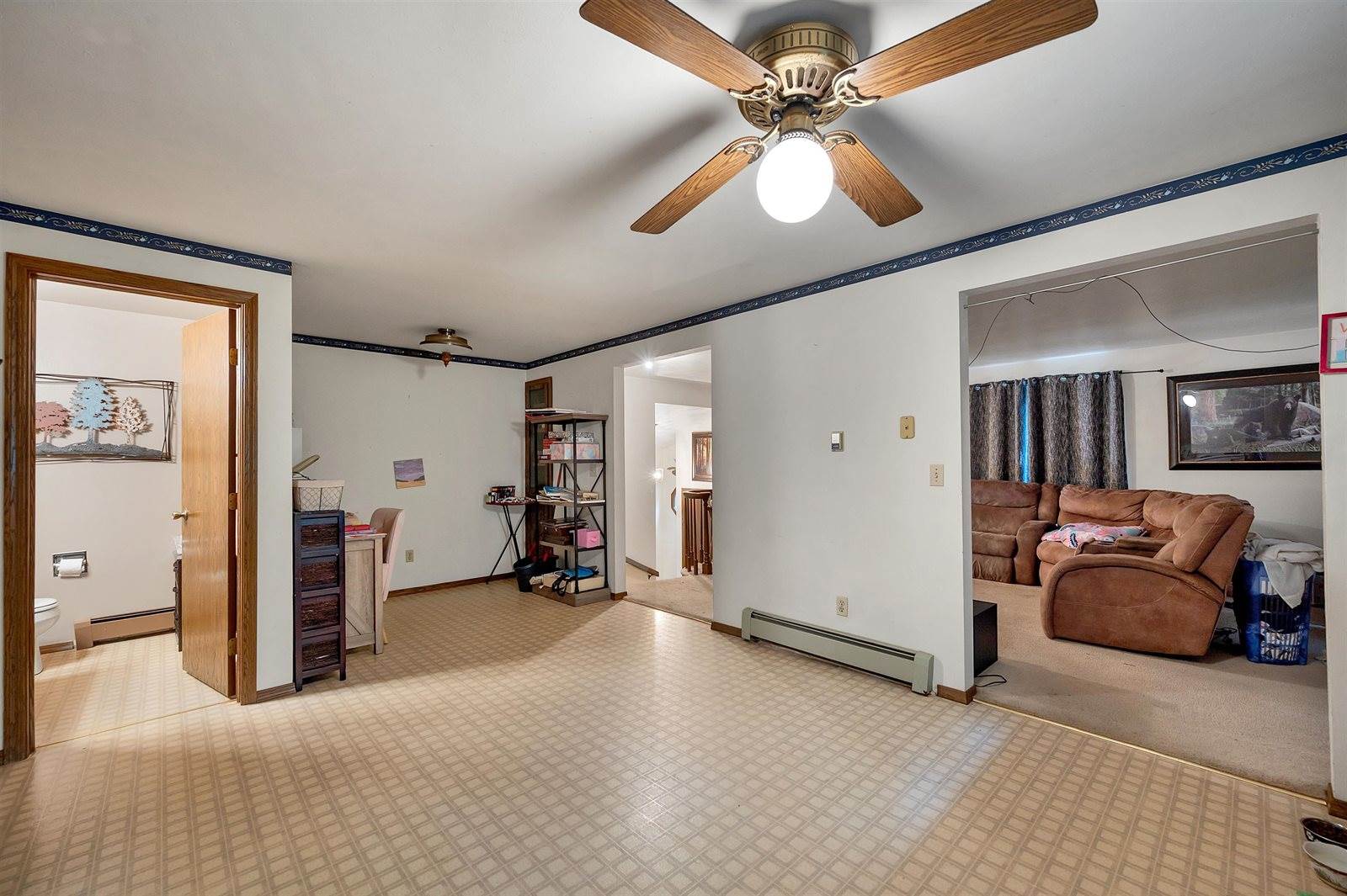 929 Laverne Drive, Green Bay, WI 54311