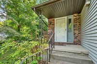 929 Laverne Drive, Green Bay, WI 54311