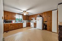 929 Laverne Drive, Green Bay, WI 54311