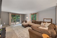 929 Laverne Drive, Green Bay, WI 54311