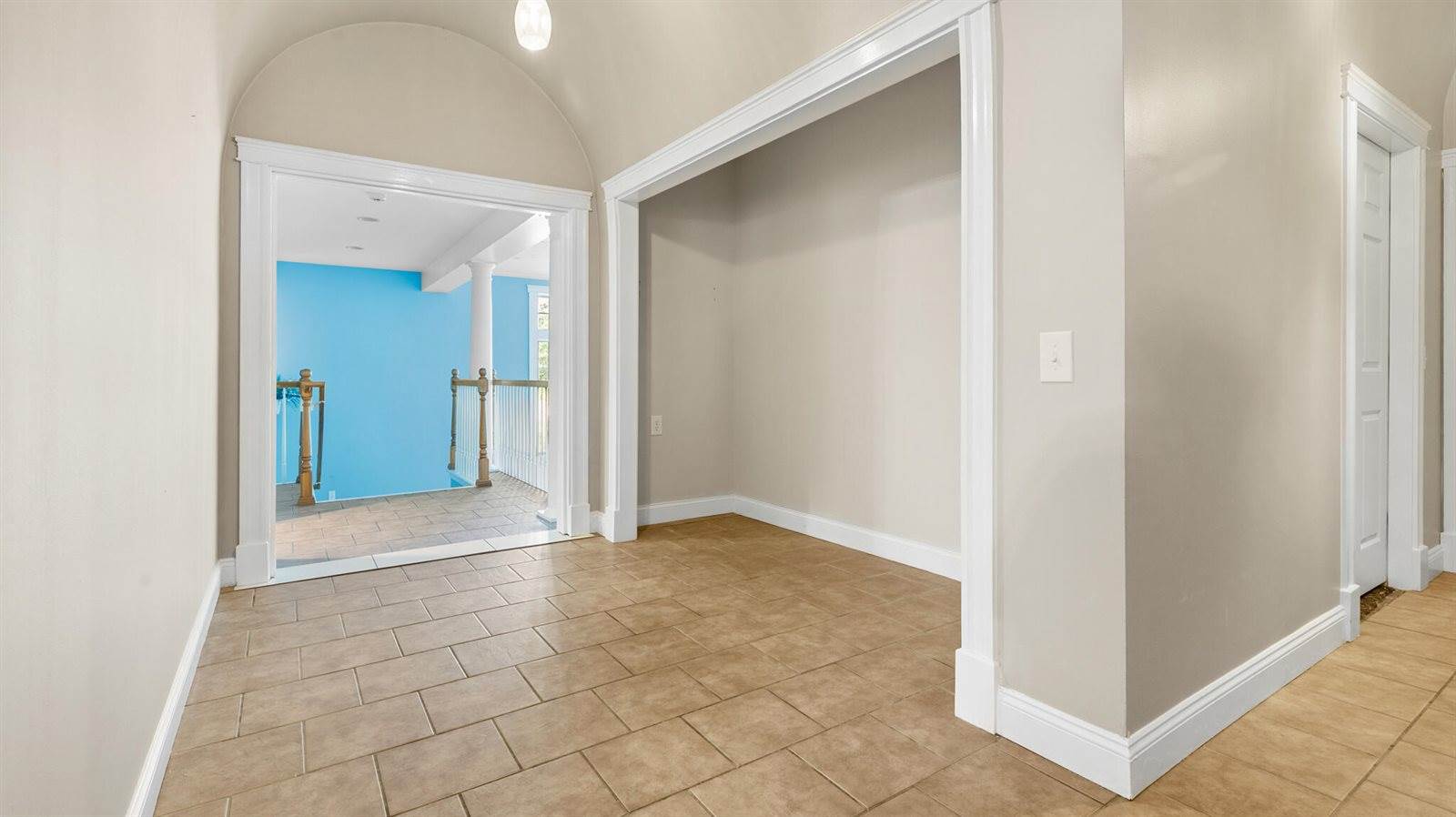 245 Center Drive, Orrington, ME 04474