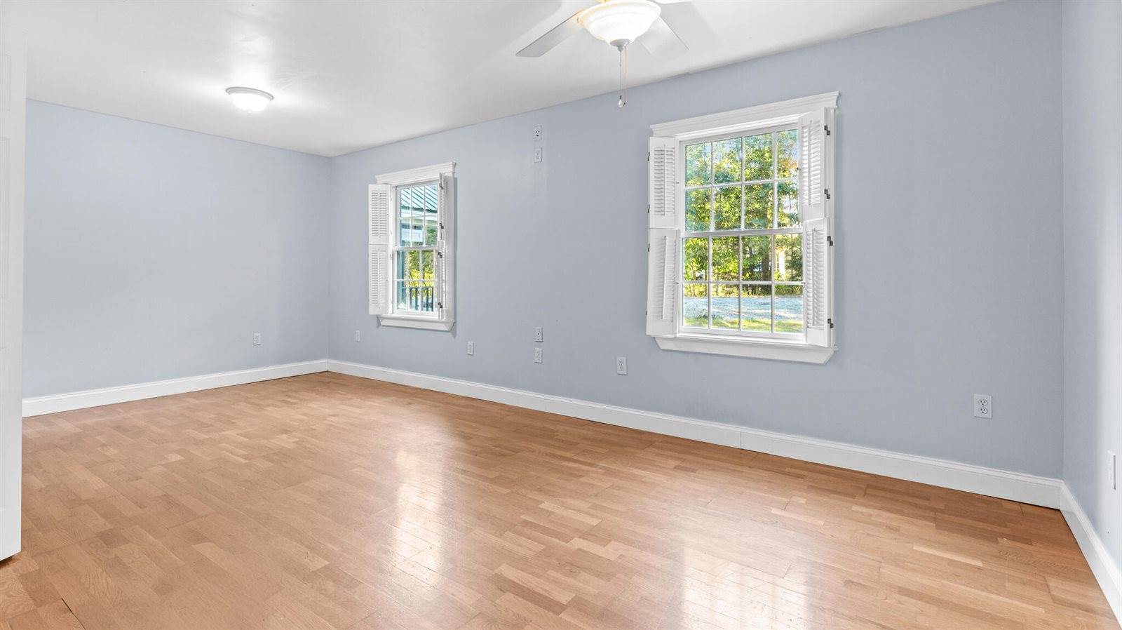 245 Center Drive, Orrington, ME 04474