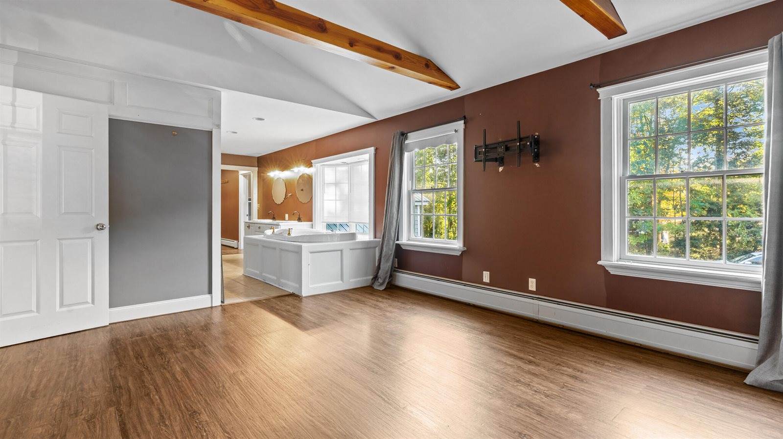 245 Center Drive, Orrington, ME 04474