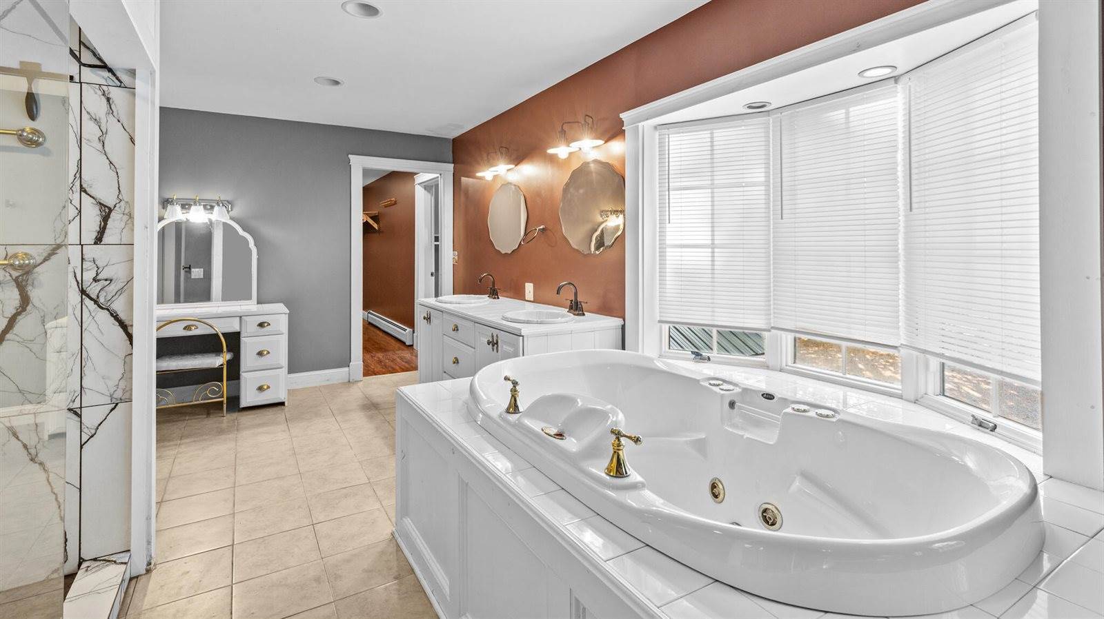 245 Center Drive, Orrington, ME 04474