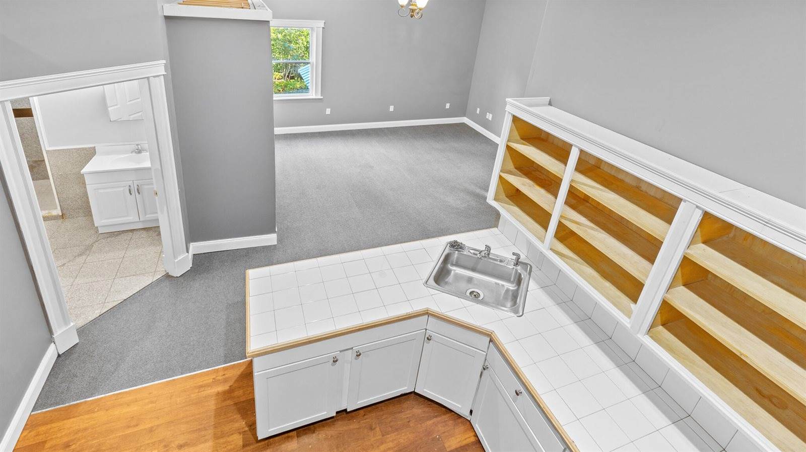 245 Center Drive, Orrington, ME 04474