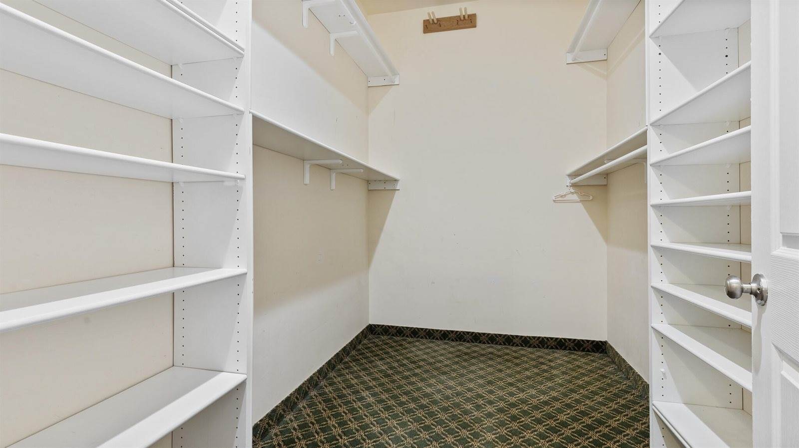 245 Center Drive, Orrington, ME 04474