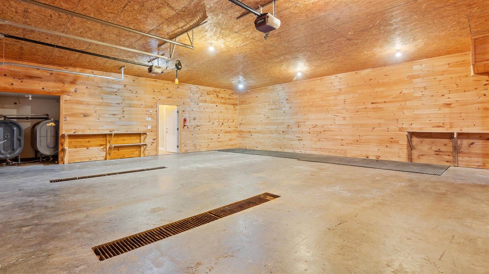 245 Center Drive, Orrington, ME 04474