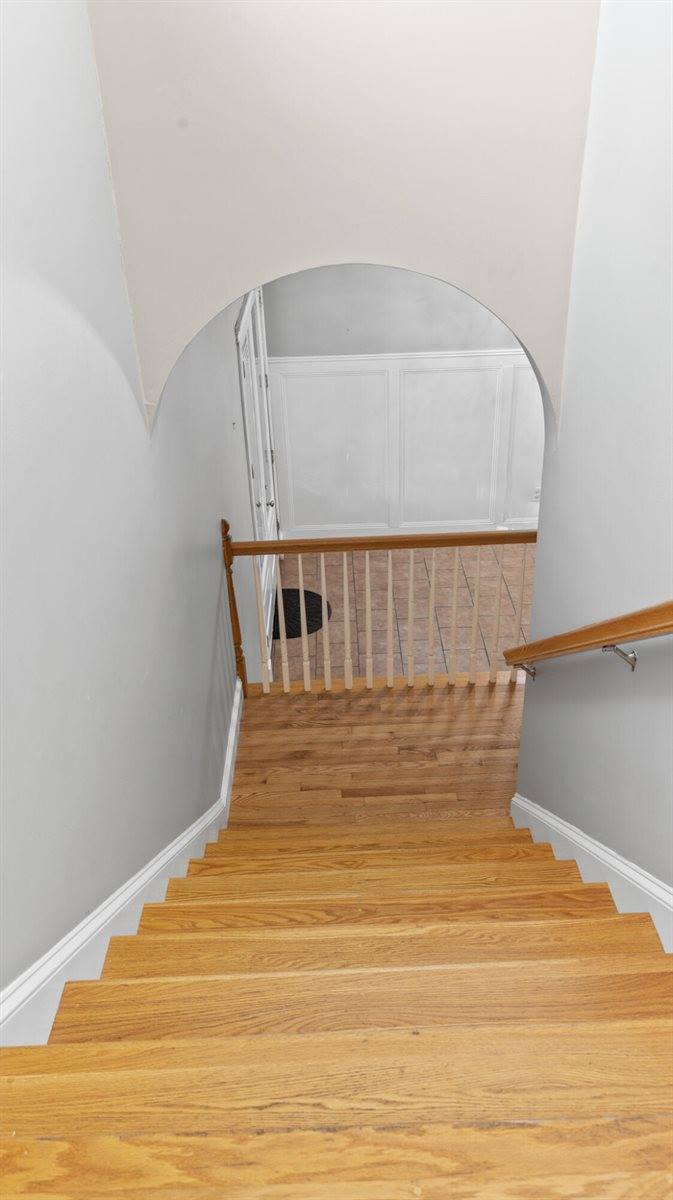 245 Center Drive, Orrington, ME 04474