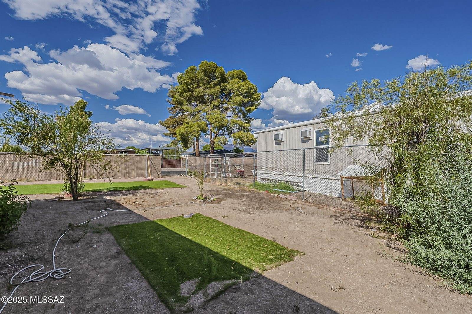 1273 West Allegheny Street, Tucson, AZ 85705