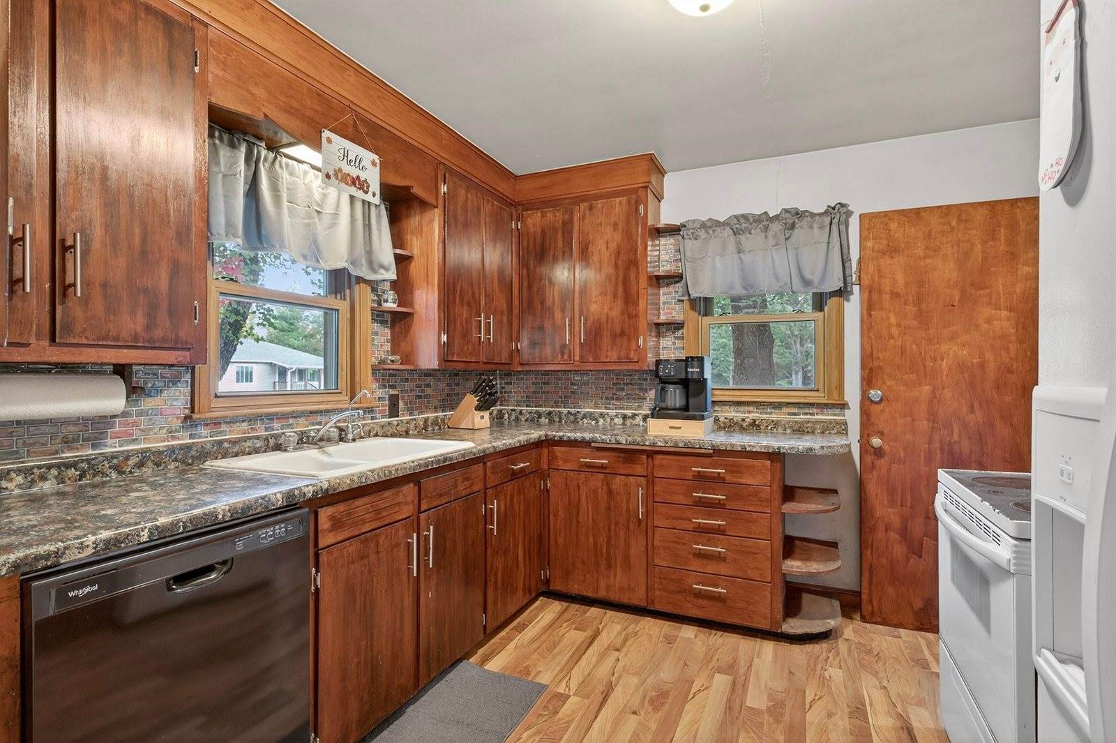 3520 County Road Q, Wisconsin Rapids, WI 54495