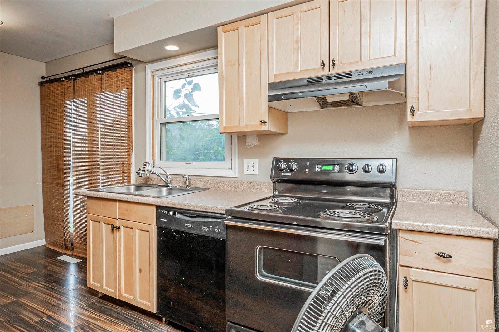 1409 West 14th Street, Junction City, KS 66441