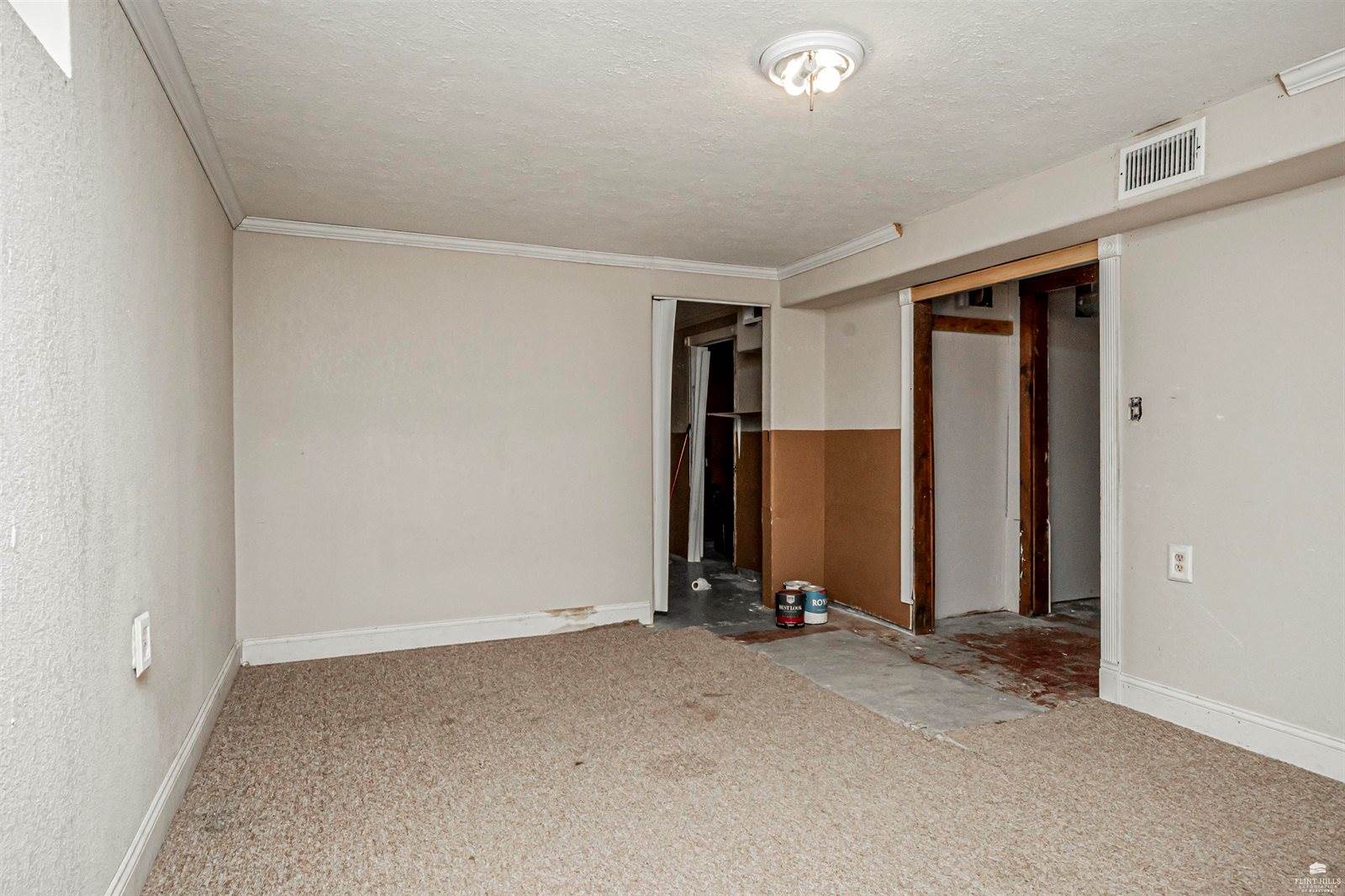 1409 West 14th Street, Junction City, KS 66441