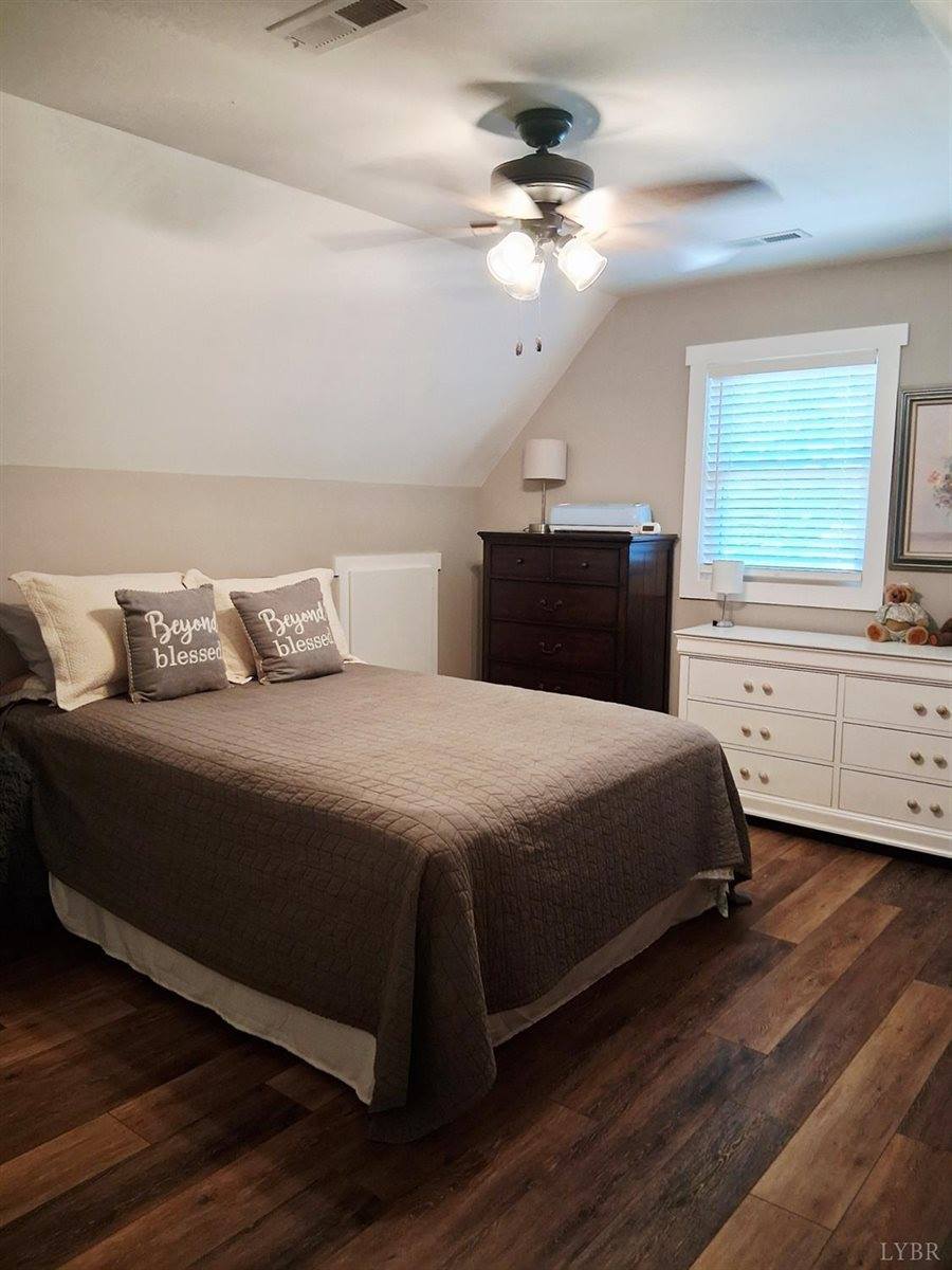 108 Mansfield Drive, Madison Heights, VA 24572