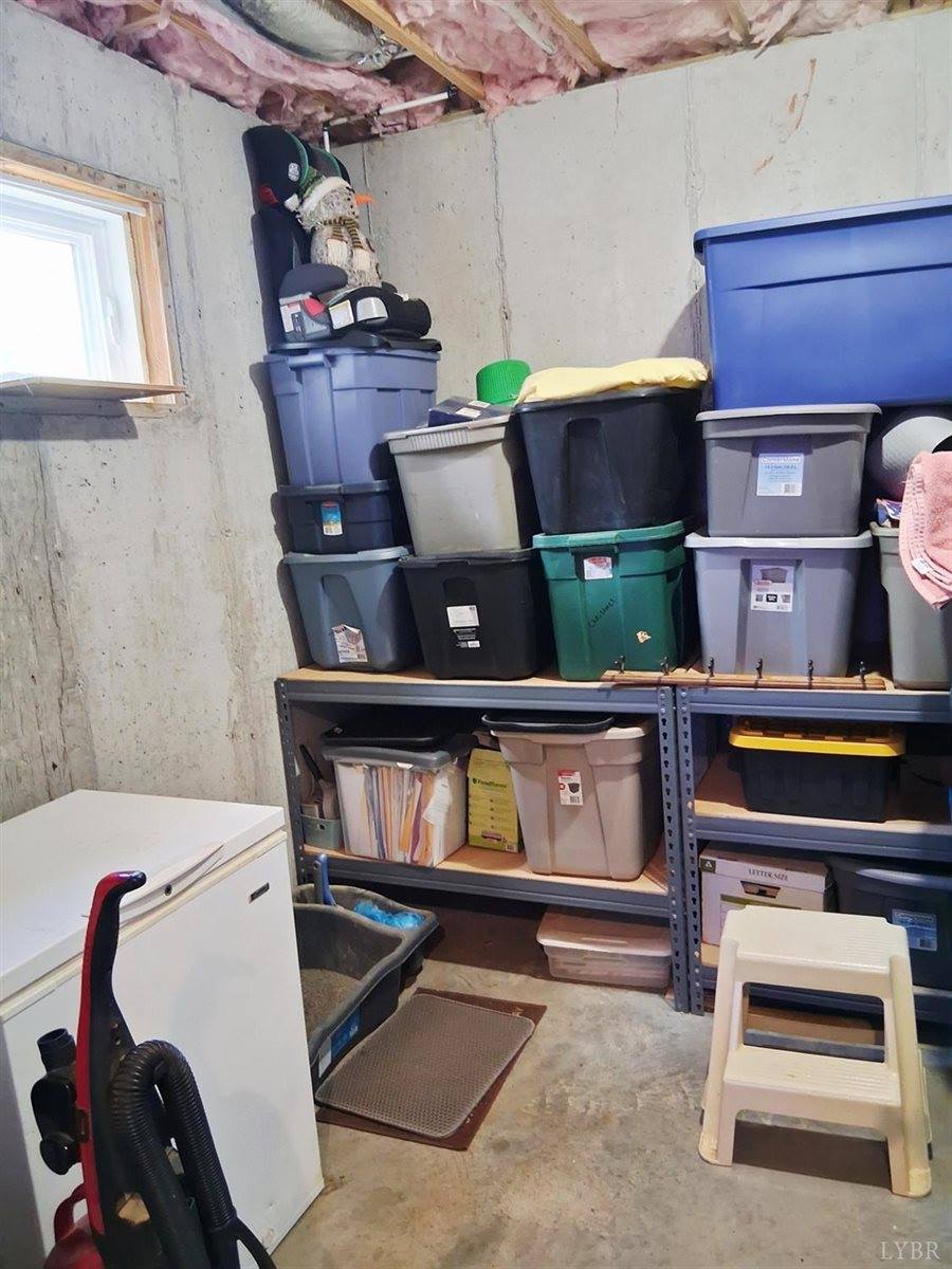 108 Mansfield Drive, Madison Heights, VA 24572