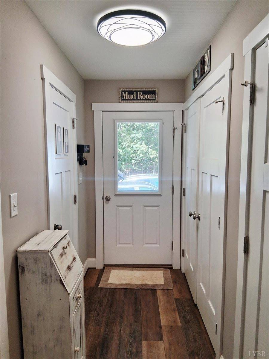 108 Mansfield Drive, Madison Heights, VA 24572