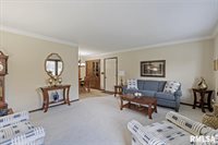 115 West 19TH Avenue, Coal Valley, IL 61240