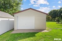 115 West 19TH Avenue, Coal Valley, IL 61240