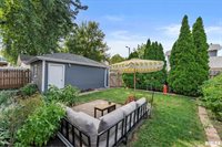 2946 Iowa Street, Davenport, IA 52803