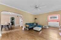 2946 Iowa Street, Davenport, IA 52803